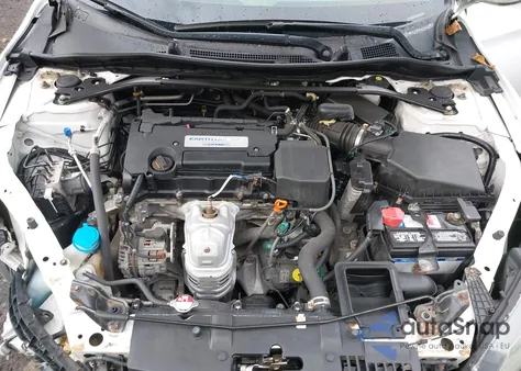 2015 Honda Accord Sport z USA, uszkodzony, nr VIN 1HGCR2F55FA255149